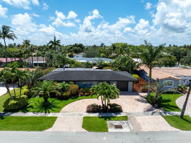 3 of 45 - 5041 Ne 24th Avenue, Lighthouse Point, FL