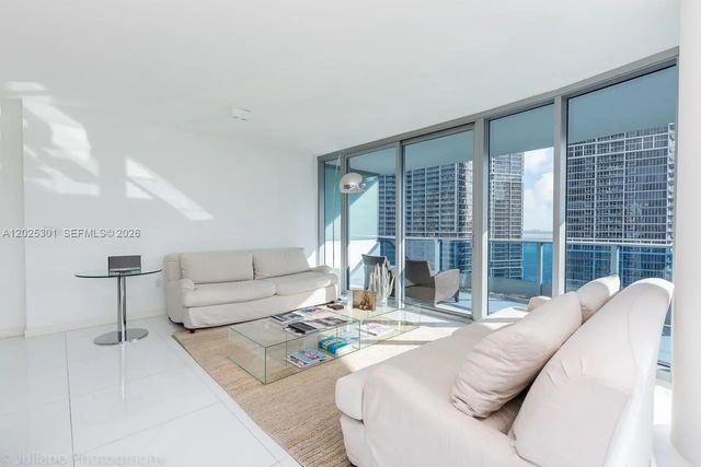 5 of 36 - 200 Biscayne Boulevard Way #3102, Miami, FL