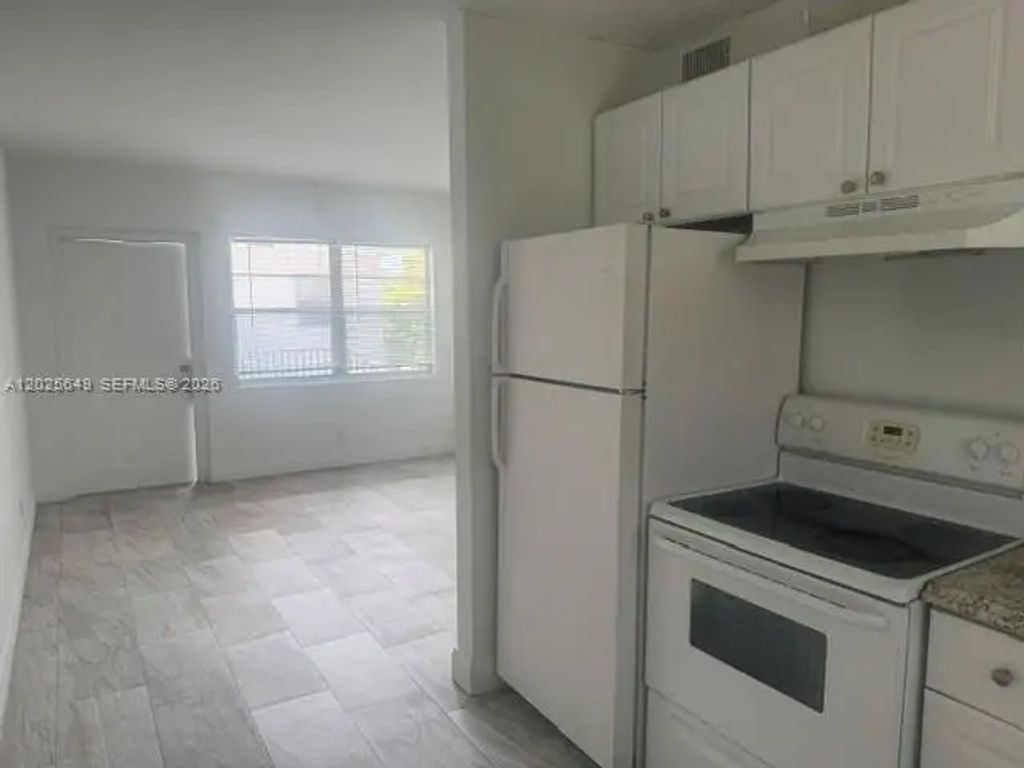 608 5th Street #7, West Palm Beach