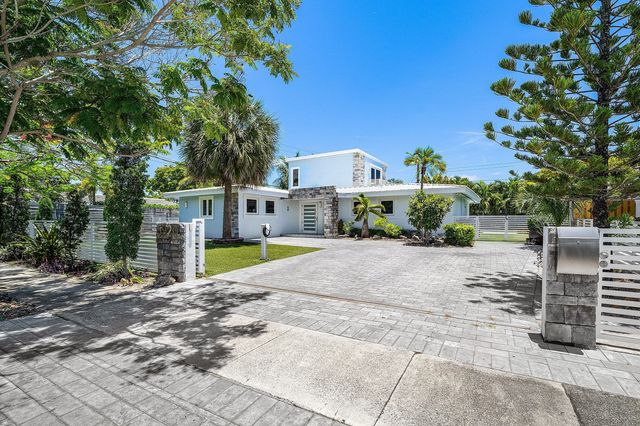 2 of 39 - 5920 Ne 21st Road, Fort Lauderdale, FL
