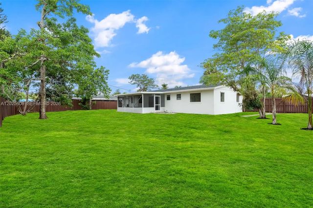 4 of 32 - 5726 Karen Drive, West Palm Beach, FL