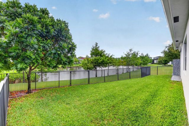 3 of 60 - 6026 Henderson Way, West Palm Beach, FL