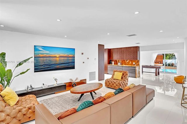 3 of 39 - 5005 Johnson Street, Hollywood, FL