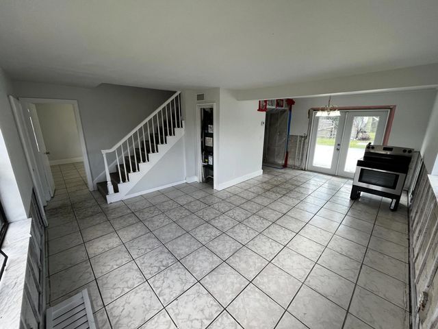 5 of 39 - 5163 Marion Place, West Palm Beach, FL