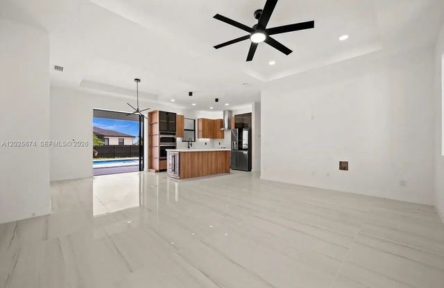 4 of 33 - 1805 Nw 12th Street, Cape Coral, FL