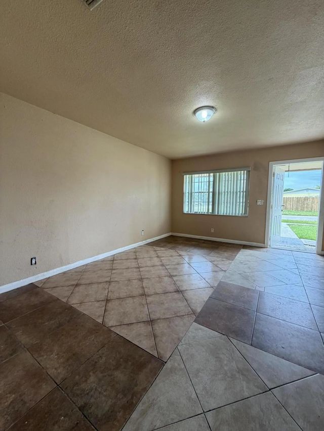 5 of 33 - 3243 Grove Road, Boynton Beach, FL