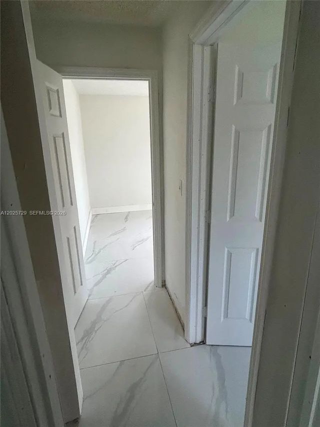 2 of 3 - 4380 Sw 23rd Street, Fort Lauderdale, FL