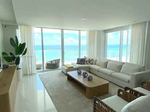 3 of 19 - 3951 S Ocean Drive #501, Hollywood, FL