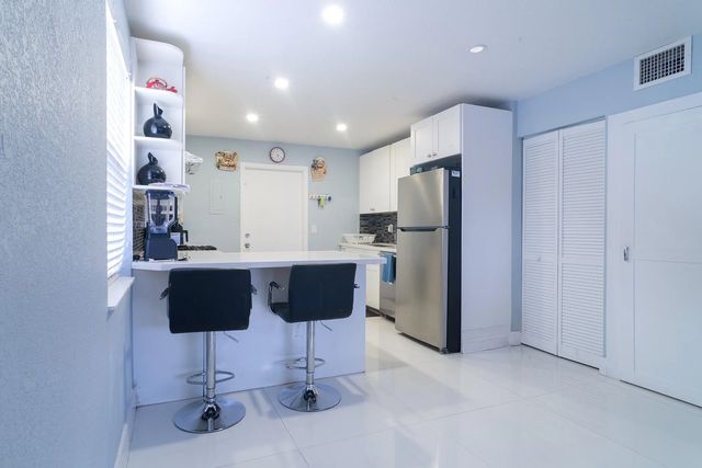 2 of 23 - 506 Worthmore Drive, Lake Worth Beach, FL