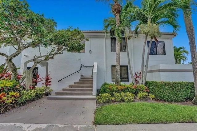 7533 Glendevon Lane #907, Delray Beach