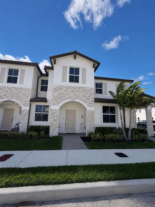 2840 Se 26th Terrace, Homestead