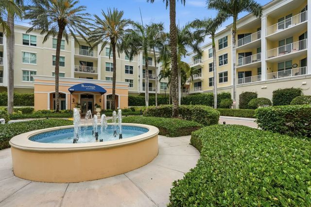 2 of 45 - 802 W Windward Way #304, Lantana, FL