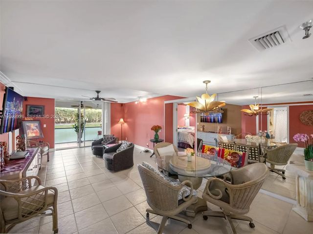 4 of 20 - 6400 Nw 2nd Avenue #117, Boca Raton, FL