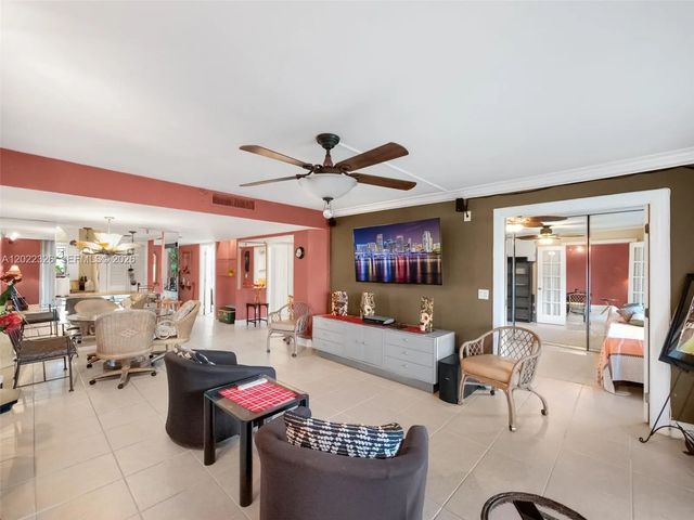 5 of 20 - 6400 Nw 2nd Avenue #117, Boca Raton, FL