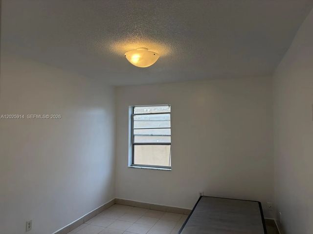 6820 W Flagler Street #212, Miami