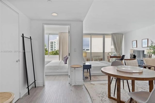 2 of 19 - 1100 West Avenue #427, Miami Beach, FL