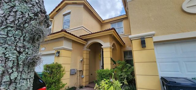 2 of 44 - 8652 Nw 112th Court, Doral, FL