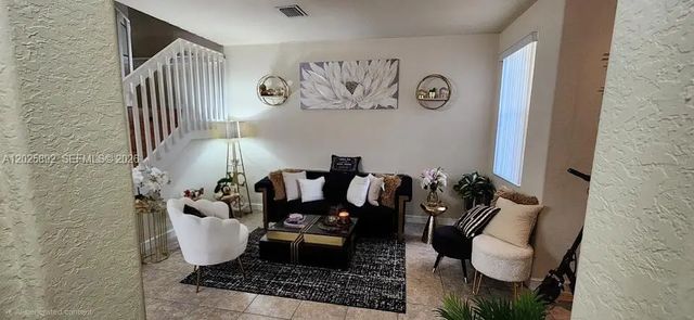 3 of 44 - 8652 Nw 112th Court, Doral, FL