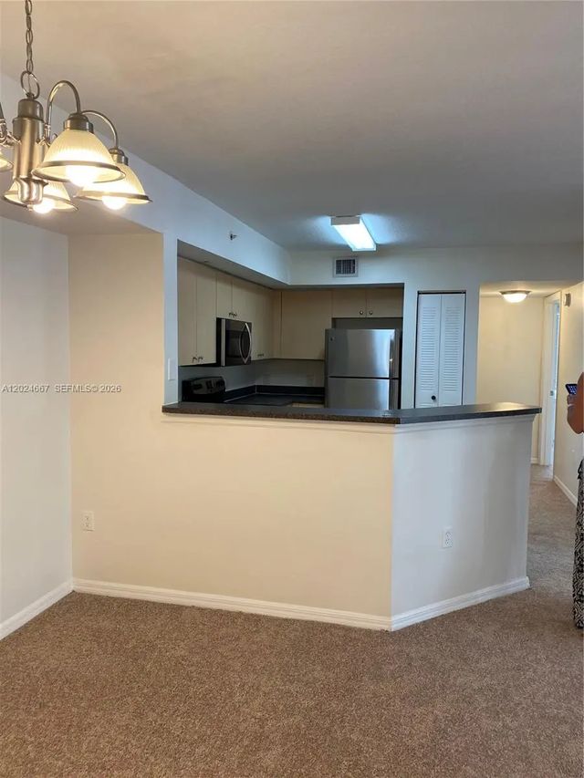 3 of 20 - 4151 San Marino Boulevard #207, West Palm Beach, FL
