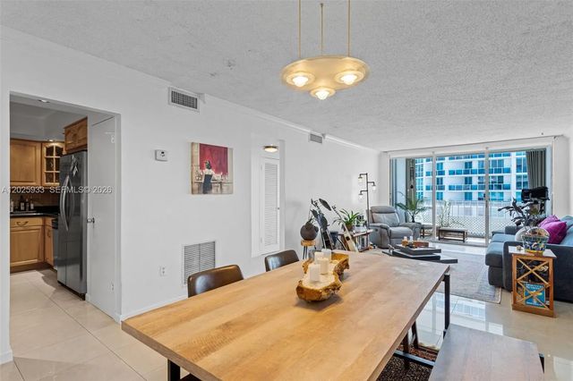 2 of 28 - 1865 79th St Causeway #15m, North Bay Village, FL