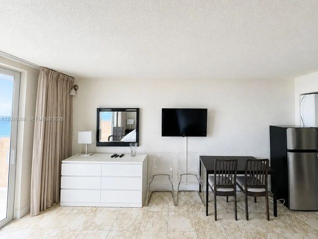 4 of 6 - N/A, Sunny Isles Beach, FL