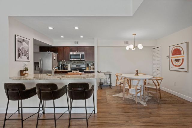 3 of 18 - 1727 Village Boulevard #306, West Palm Beach, FL