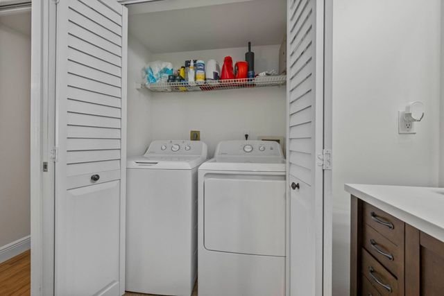 5 of 18 - 1727 Village Boulevard #306, West Palm Beach, FL