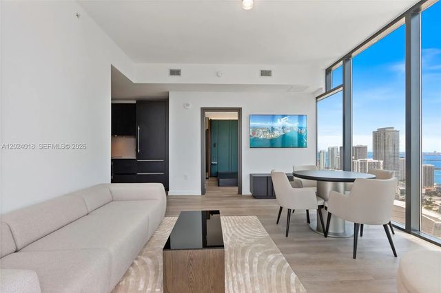 4 of 26 - 20 Ne 11th 20 Ne 11th Street #4504, Miami, FL