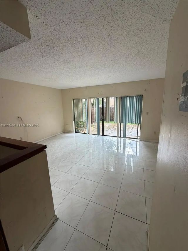 3 of 30 - 20603 Nw 15th Avenue #8-1, Miami Gardens, FL