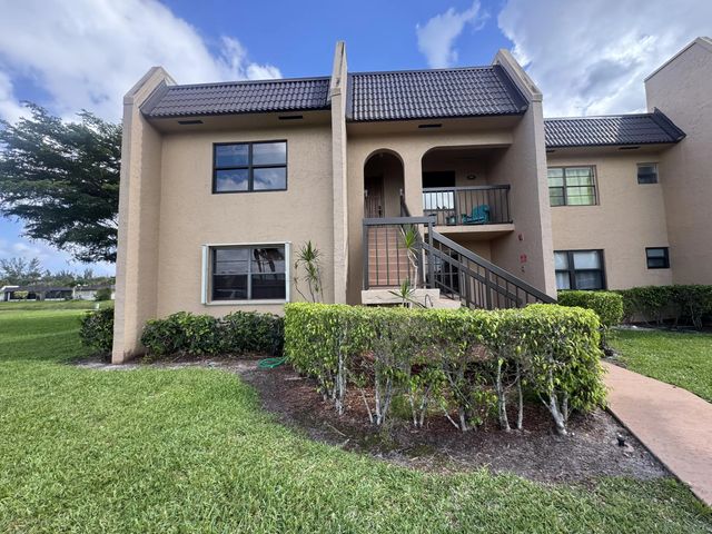 2 of 45 - 130 Lake Nancy Drive #101, West Palm Beach, FL