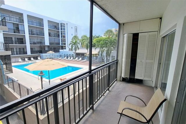 3 of 10 - 201 178th Drive #225, Sunny Isles Beach, FL