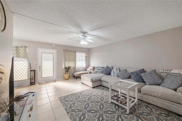 4 of 27 - 1902 Bermuda Circle, Coconut Creek, FL
