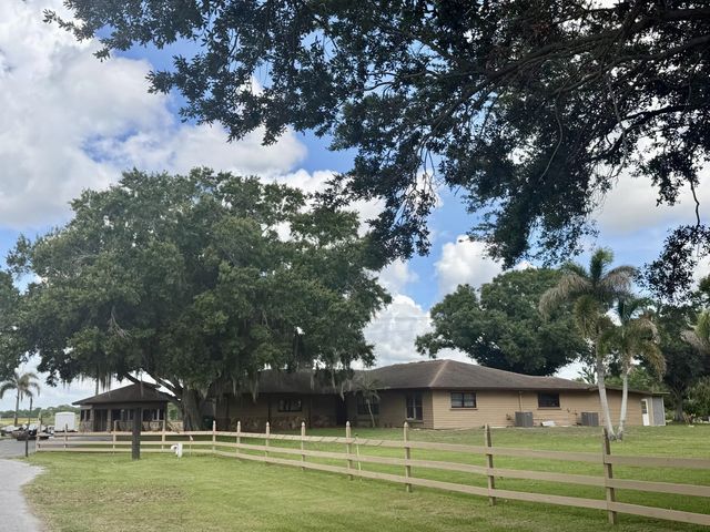 1631 Se 24th Boulevard, Okeechobee
