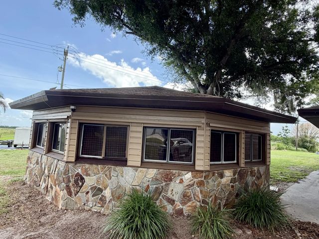 5 of 35 - 1631 Se 24th Boulevard, Okeechobee, FL