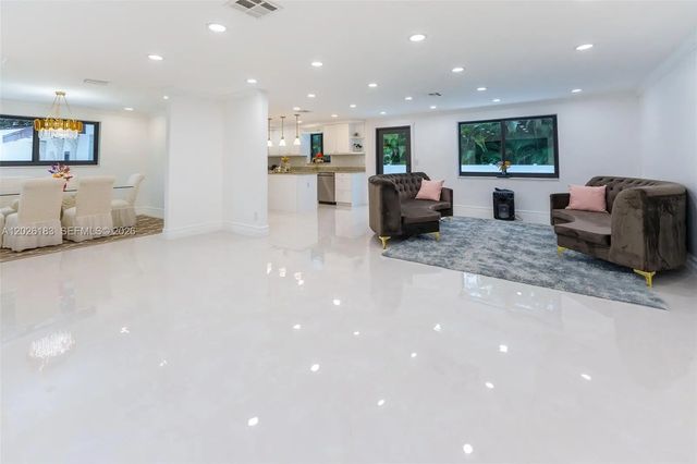 4 of 56 - 12200 Nw 20th Court, Plantation, FL
