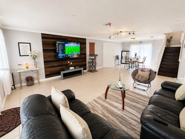 4 of 15 - 7305 Nw 173rd Drive #102, Hialeah, FL
