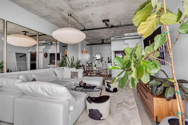 5 of 27 - 1000 West Avenue #ph23, Miami Beach, FL