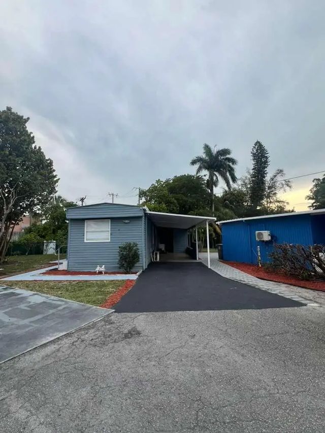 2 of 21 - 1495 Michelle Drive N #41, West Palm Beach, FL