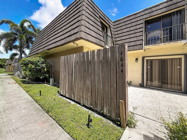 4644 Cherry Road, West Palm Beach