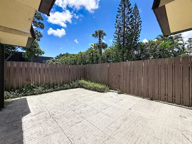 4 of 54 - 4644 Cherry Road, West Palm Beach, FL