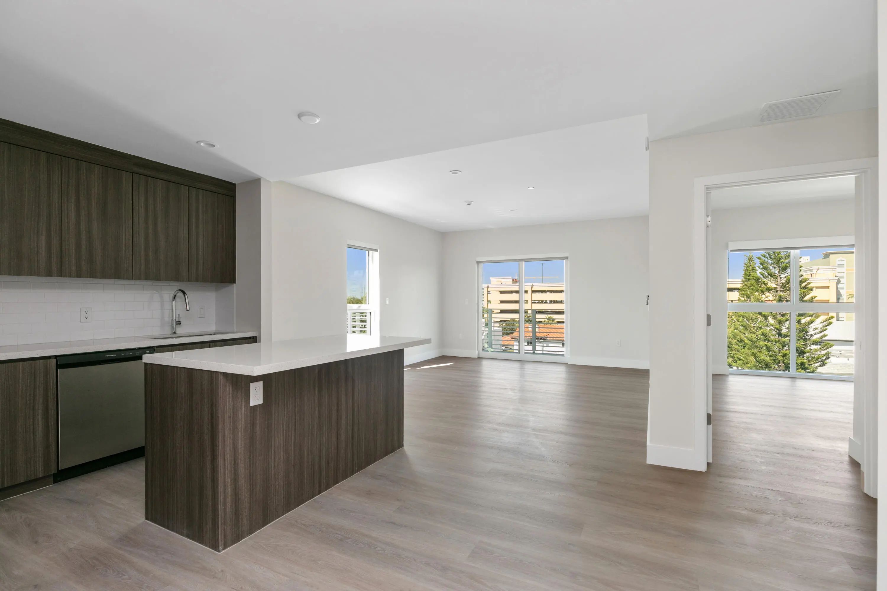1938 Jackson Street #402, Hollywood