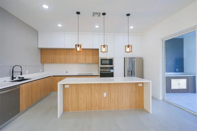 5 Sw 26th Place, Cape Coral