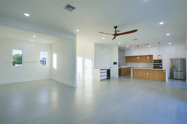 5 of 50 - 5 Sw 26th Place, Cape Coral, FL