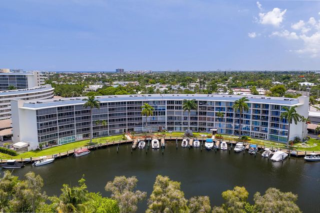 2 of 25 - 1319 E Hillsboro Boulevard #208, Deerfield Beach, FL
