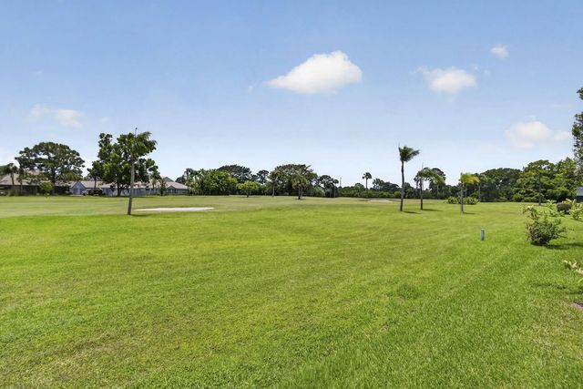 4 of 40 - 5954 Se Franklin Place, Hobe Sound, FL