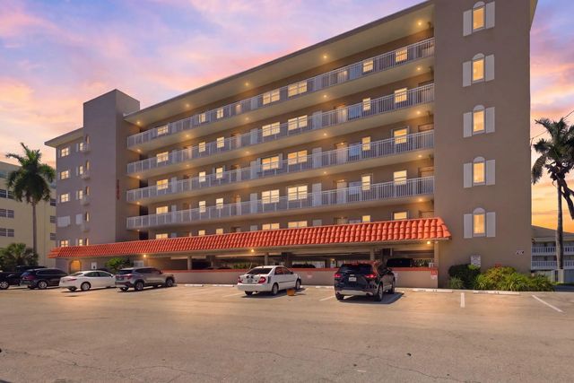 2880 Ne 33rd Court #305, Fort Lauderdale