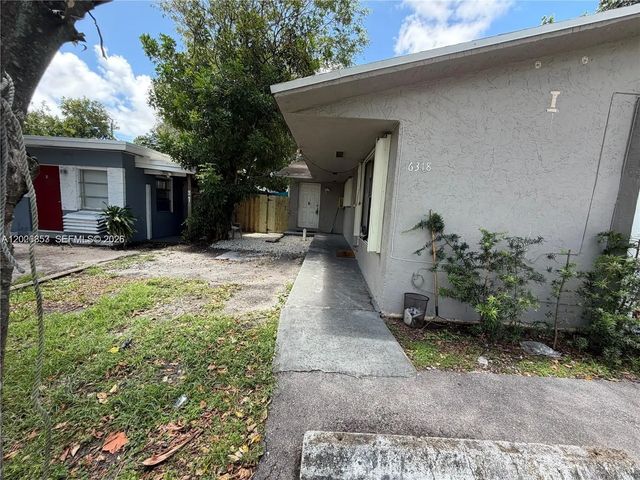 2 of 3 - 6316 Lincoln Street, Hollywood, FL
