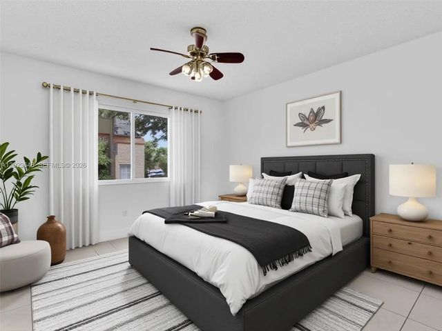 4 of 40 - 18850 Nw 57th Avenue #208, Hialeah, FL