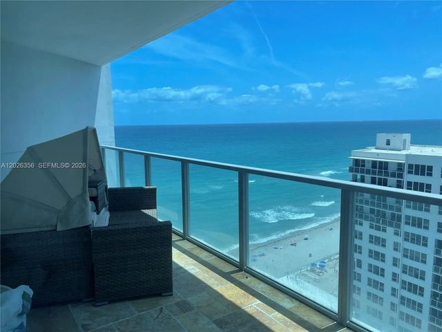 4 of 44 - 3101 S Ocean Drive #1707, Hollywood, FL