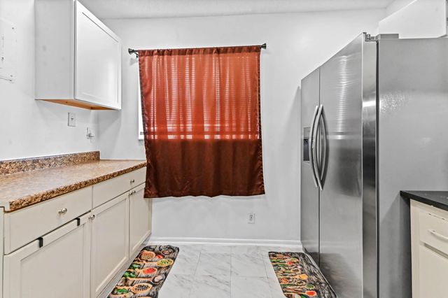 4 of 23 - 7904 Sw 8th Street, North Lauderdale, FL